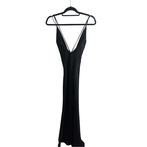 NWT Elegant Long Black Formal Symphony Dress with Deep V-Neck and Lace Detailing - Picture 3 of 11